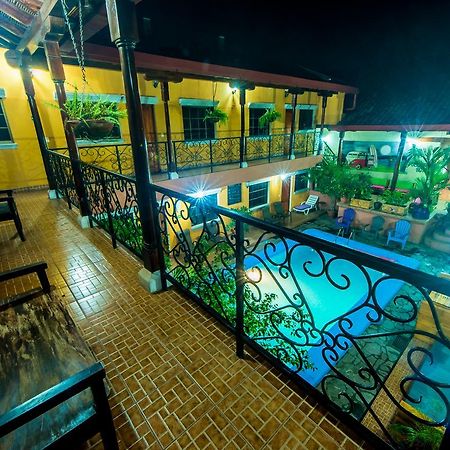 Fullmoon Hotel Granada Luaran gambar
