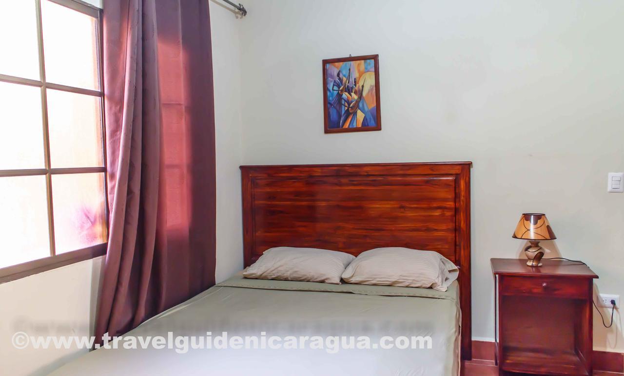 Fullmoon Hotel Granada Bilik gambar