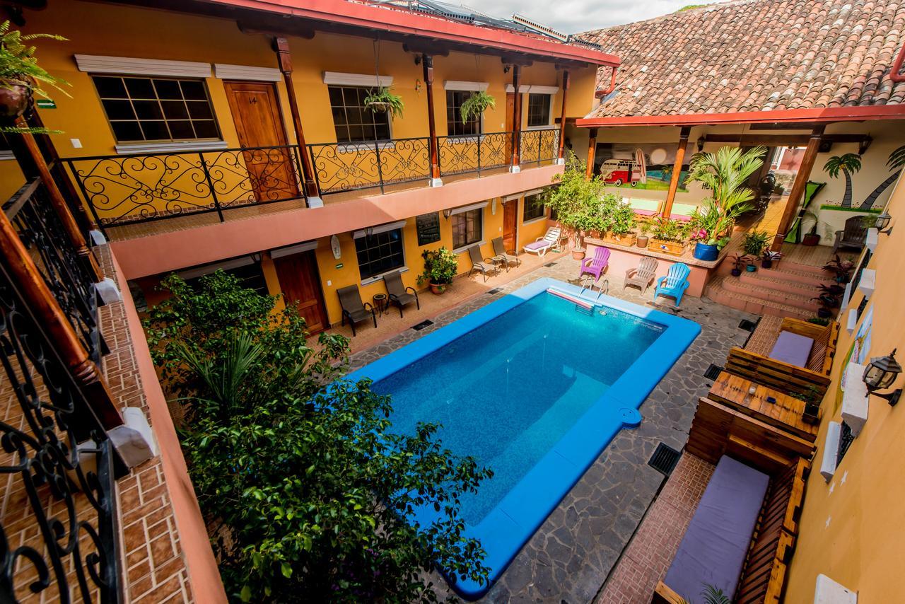Fullmoon Hotel Granada Luaran gambar