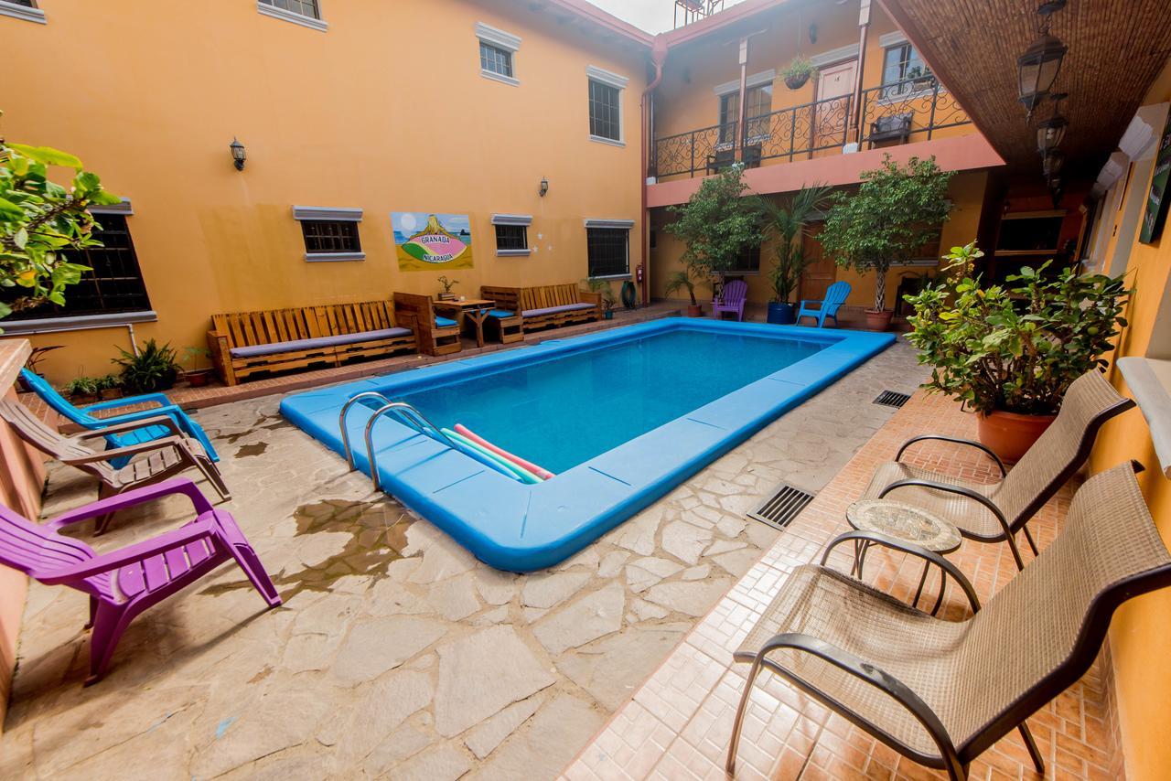 Fullmoon Hotel Granada Luaran gambar