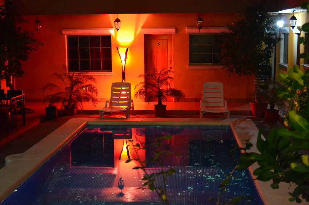 Fullmoon Hotel Granada Luaran gambar